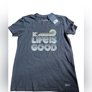 NWT - Life Is Good 100% Cotton  Tee with Retro Graphic
